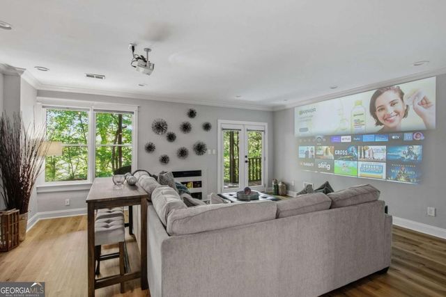 39 Plantation Drive NE, Atlanta, GA 30324