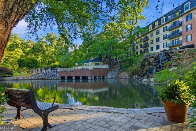 39 Plantation Drive NE, Atlanta, GA 30324