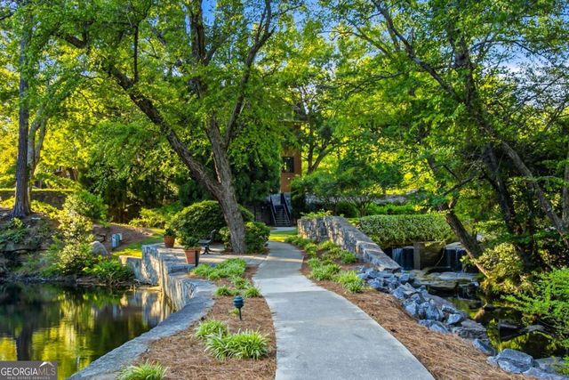 39 Plantation Drive NE, Atlanta, GA 30324