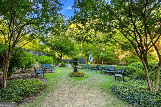 39 Plantation Drive NE, Atlanta, GA 30324
