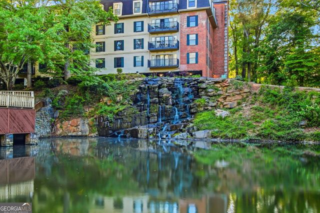 39 Plantation Drive NE, Atlanta, GA 30324