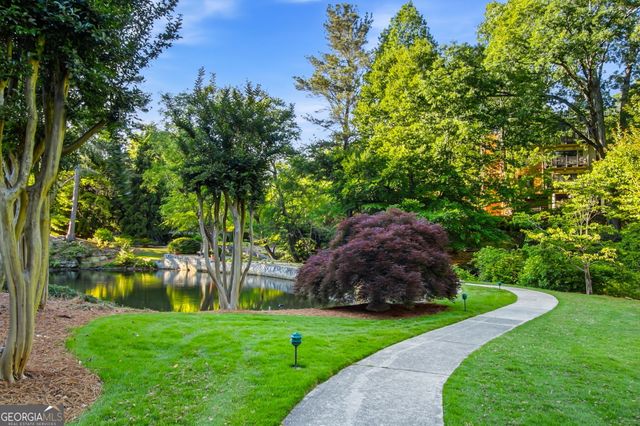 39 Plantation Drive NE, Atlanta, GA 30324