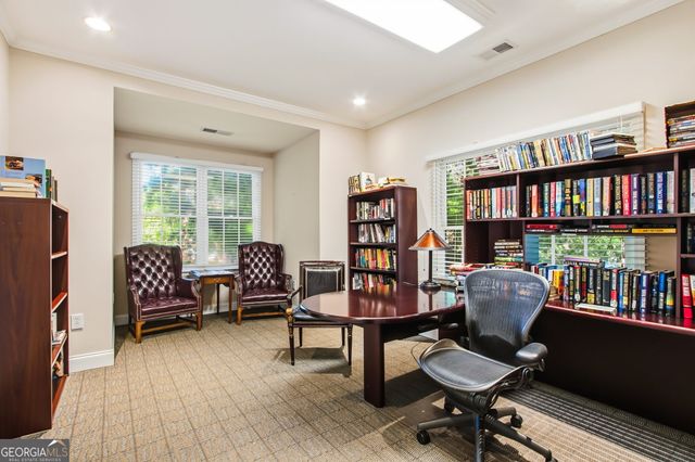 39 Plantation Drive NE, Atlanta, GA 30324