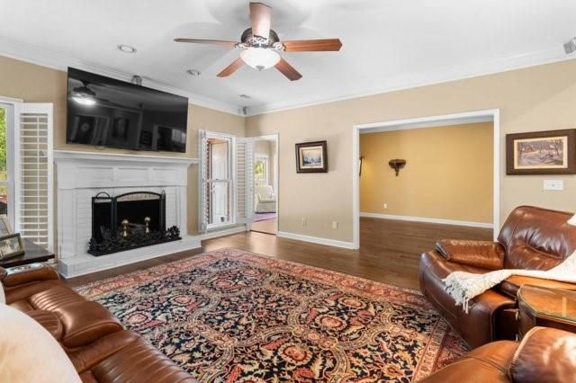 215 Farm Grove Trace, Alpharetta, GA 30004