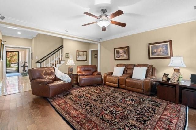 215 Farm Grove Trace, Alpharetta, GA 30004