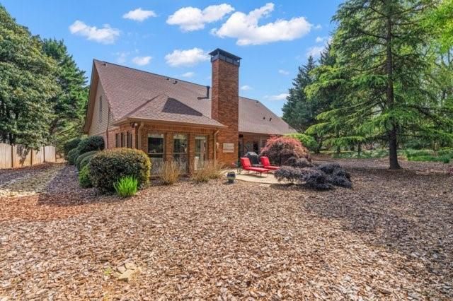 215 Farm Grove Trace, Alpharetta, GA 30004