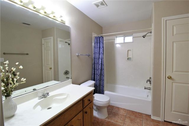 3008 Edison Avenue, Edinburg, TX 78541