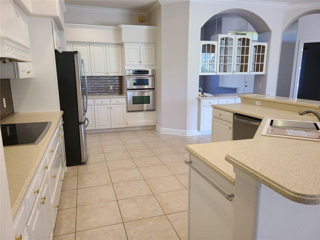 9996 CHERRY HILLS AVENUE CIRCLE, Bradenton, FL 34202