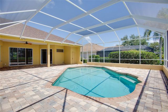 9996 CHERRY HILLS AVENUE CIRCLE, Bradenton, FL 34202