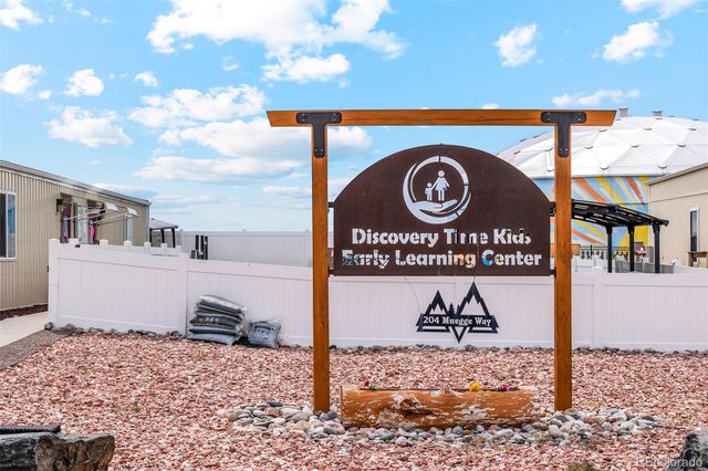 48250 Shetland Drive, Bennett, CO 80102