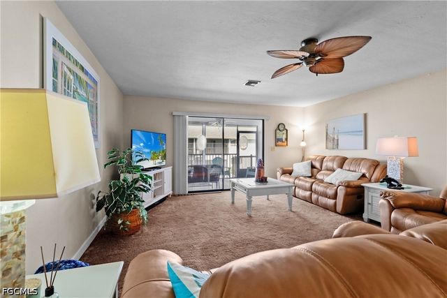 1203 SW 48th TER 201, Cape Coral, FL 33914