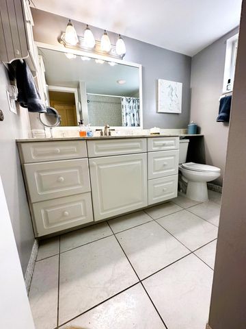 10 Colonial Club Drive 101, Boynton Beach, FL 33435