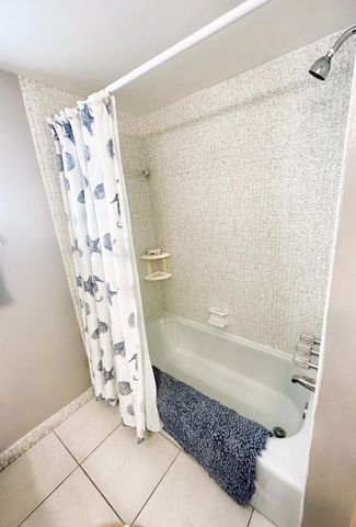 10 Colonial Club Drive 101, Boynton Beach, FL 33435