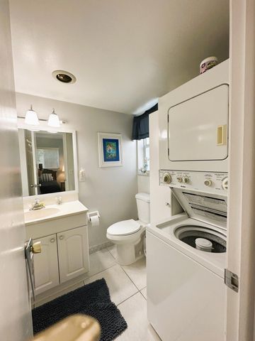 10 Colonial Club Drive 101, Boynton Beach, FL 33435