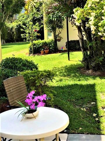 10 Colonial Club Drive 101, Boynton Beach, FL 33435
