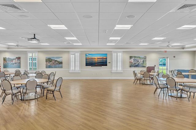 10 Colonial Club Drive 101, Boynton Beach, FL 33435