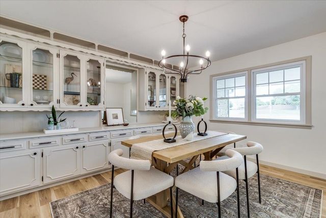 1611 N Rock Rd., Mulvane, KS 67110