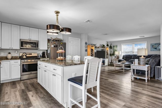 48 Albert Drive, Manahawkin, NJ 08050