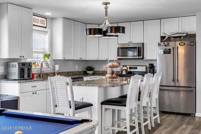 48 Albert Drive, Manahawkin, NJ 08050