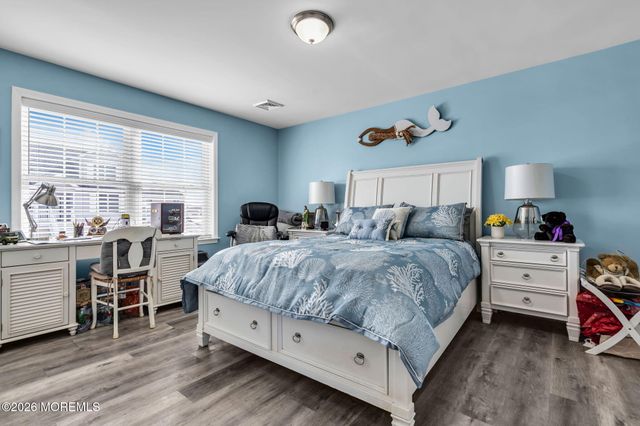 48 Albert Drive, Manahawkin, NJ 08050