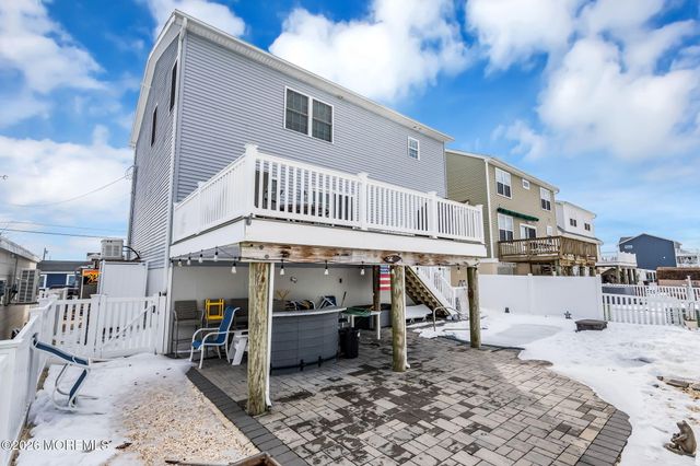 48 Albert Drive, Manahawkin, NJ 08050