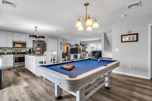 48 Albert Drive, Manahawkin, NJ 08050