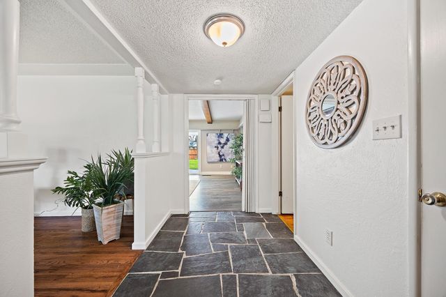 1619 W San Ramon Avenue, Fresno, CA 93711