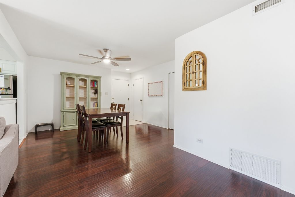 18001 Oak Park Avenue C, Tinley Park, IL 60477 — photo 5