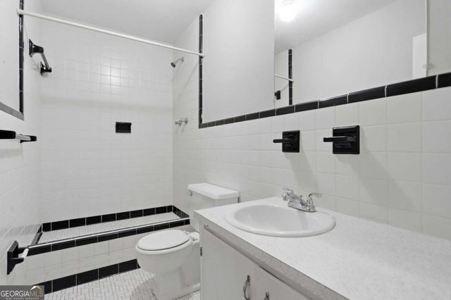3518 Meadow Lane, Gainesville, GA 30506