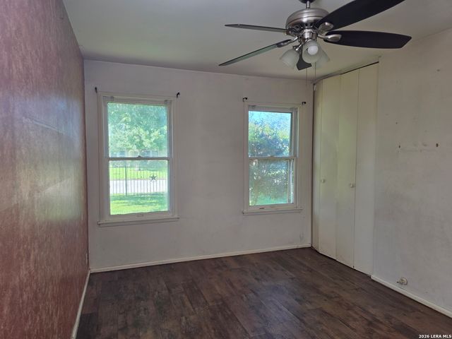 835 Utopia, San Antonio, TX 78223