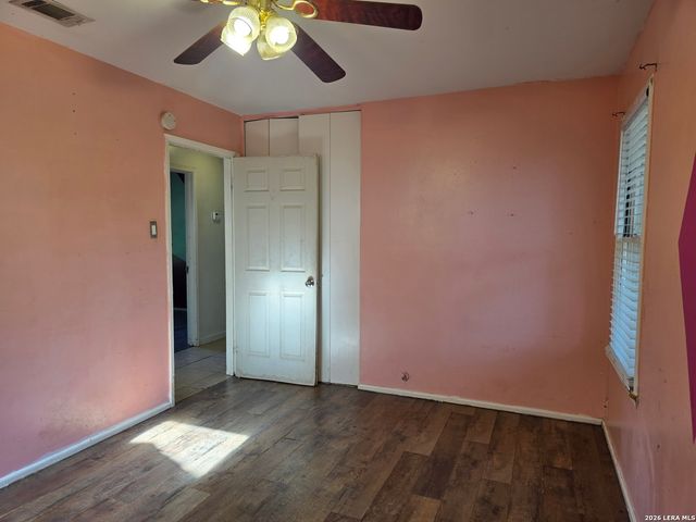 835 Utopia, San Antonio, TX 78223