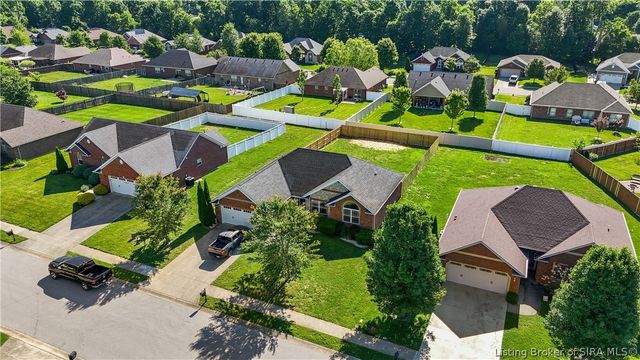 1006 Pioneer Lane, Greenville, IN 47124