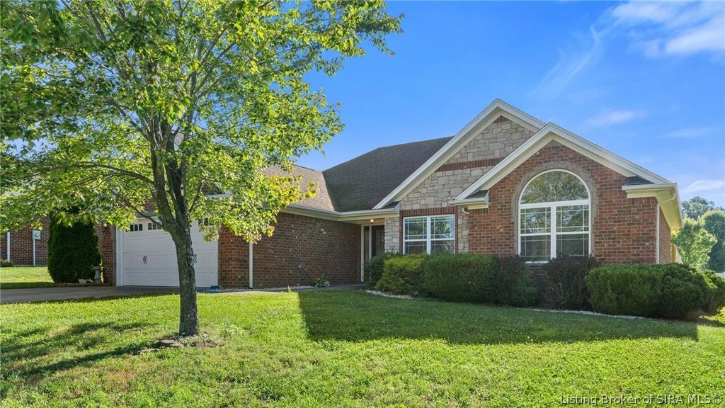 1006 Pioneer Lane, Greenville, IN 47124