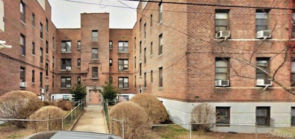 3235 Barker Avenue 1E, Bronx, NY 10467