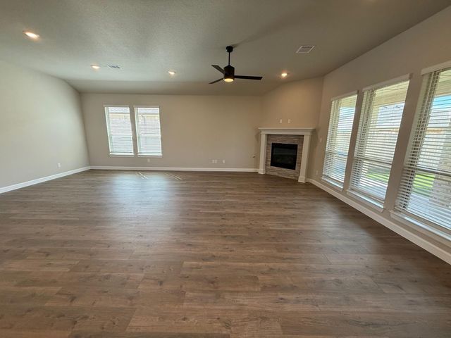 15172 Corbin Ct, College Station, TX 77845