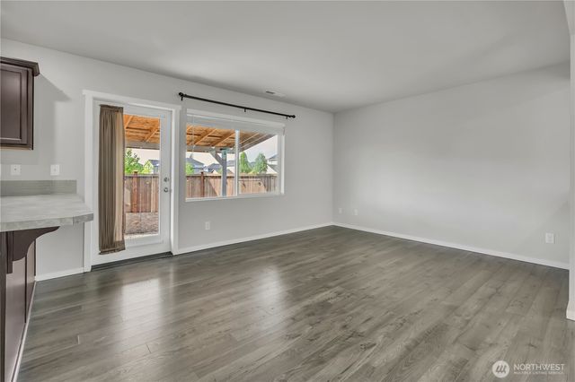 10691 186th Street Ct E, Puyallup, WA 98374