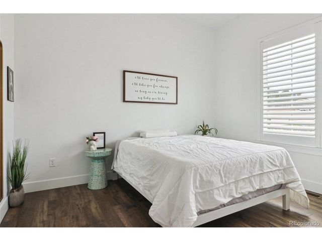 10534 Oncilla Ln, Lone Tree, CO 80124