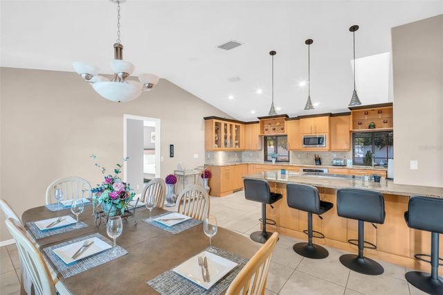 1374 VIEWTOP DRIVE, Clearwater, FL 33764