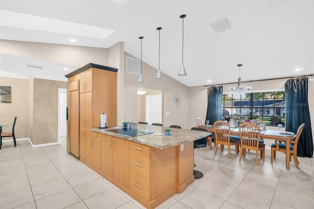 1374 VIEWTOP DRIVE, Clearwater, FL 33764
