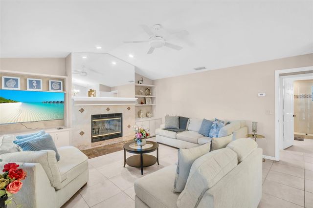 1374 VIEWTOP DRIVE, Clearwater, FL 33764
