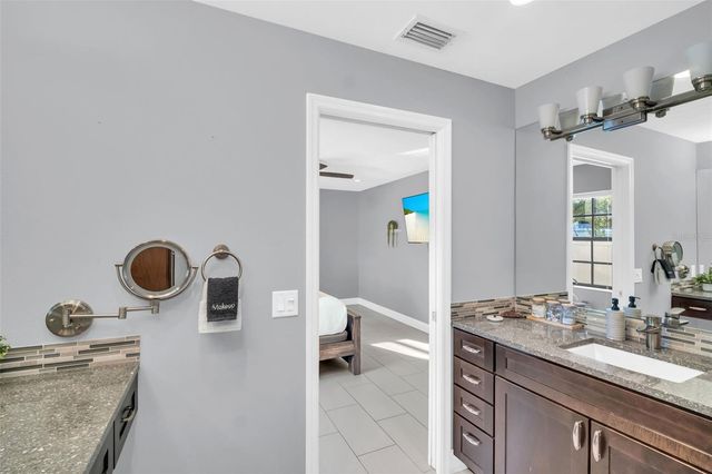 1374 VIEWTOP DRIVE, Clearwater, FL 33764