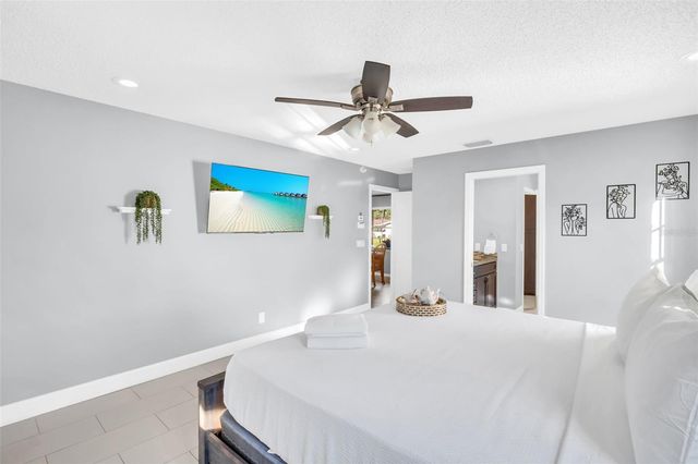 1374 VIEWTOP DRIVE, Clearwater, FL 33764