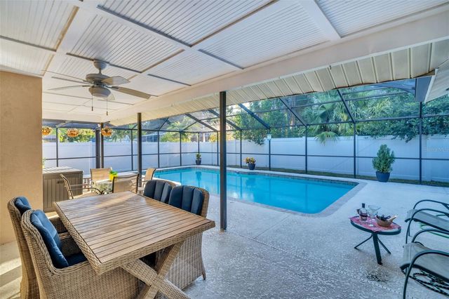 1374 VIEWTOP DRIVE, Clearwater, FL 33764