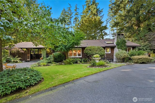 6017 64th Street W, University Place, WA 98467