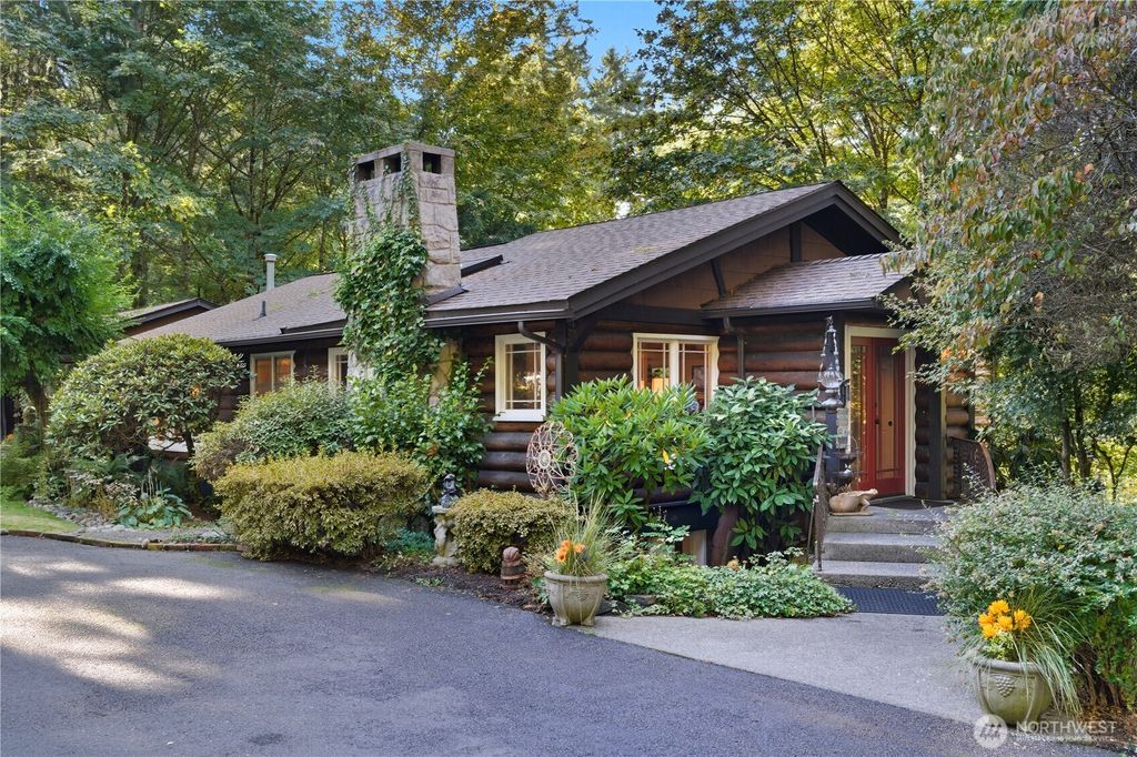 6017 64th Street W, University Place, WA 98467