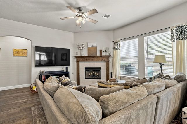 6016 Dunnlevy Drive, Fort Worth, TX 76179