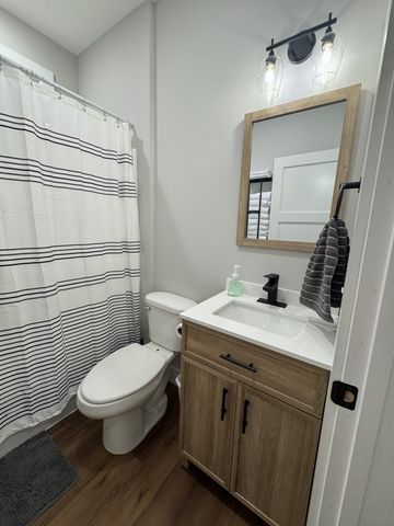 142 Beechview Dr, Clifton, TN 38425