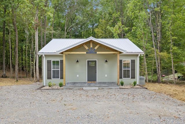 142 Beechview Dr, Clifton, TN 38425