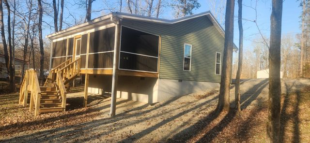 142 Beechview Dr, Clifton, TN 38425