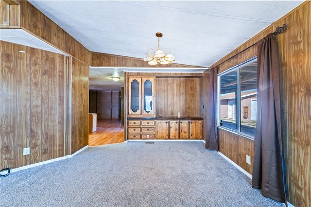 3475 N Adobe Road, Golden Valley, AZ 86413